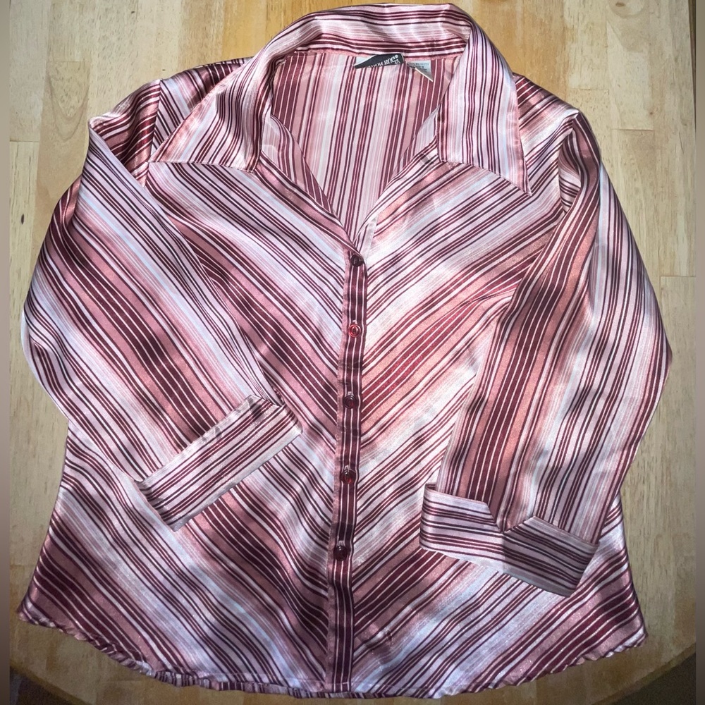 Fashion Bug Pink and White 3/4 Sleeve Button Down Shirt